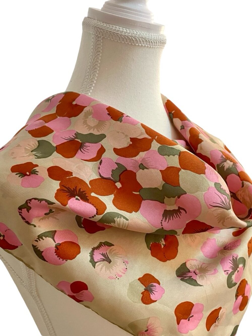 Italian Silk Floral Scarf 26x26 Pansy Print Hand Rolled Edges - Picture 3 of 9